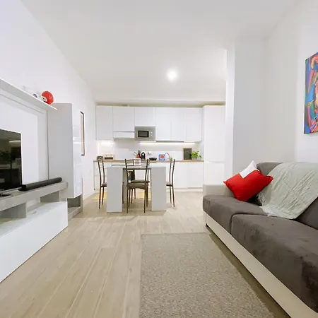 Pandora Apartments-3